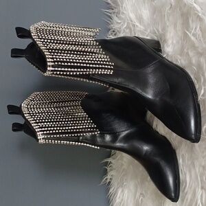 Black boots with rhinestones